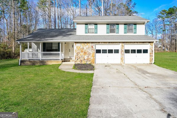 176 Stokes Drive, Stockbridge