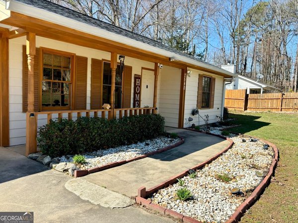 2540 Valient Drive, Cumming