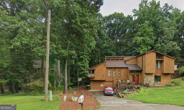 3800 Northpoint Drive Marietta - main photo