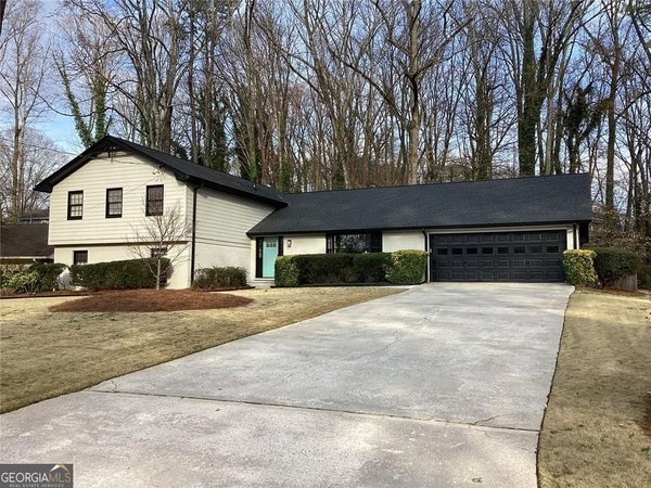 2827 Livsey Court Tucker