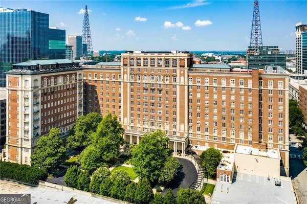 30 5th Street Atlanta