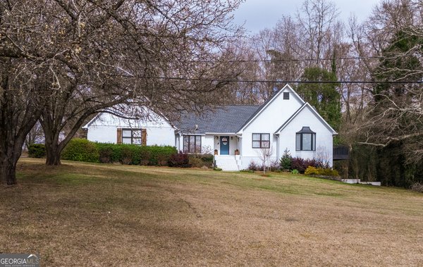 141 Meadow Drive, Forsyth