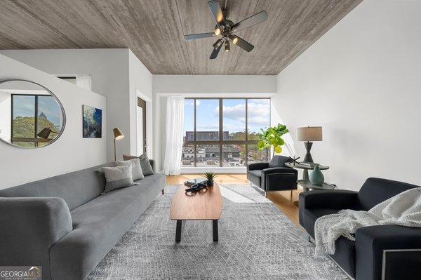 563 Memorial Drive Atlanta