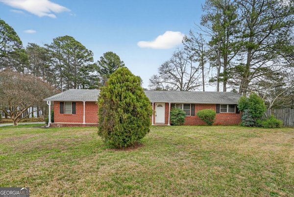 2780 London Berry Court Snellville