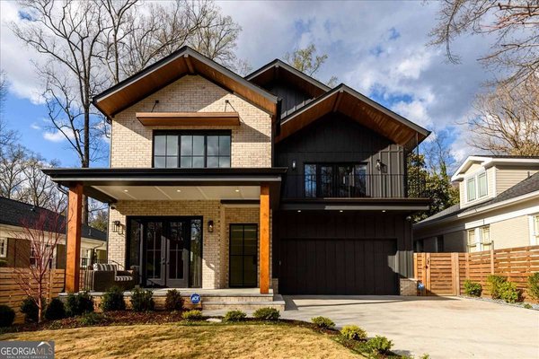 864 Courtenay Drive, Atlanta