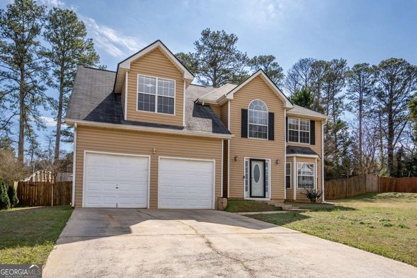 6715 Manor Creek Drive, Douglasville