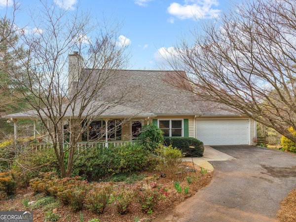 543 Martins Grove Road Dahlonega