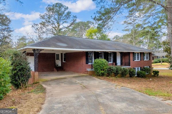 110 Vista Drive, Athens