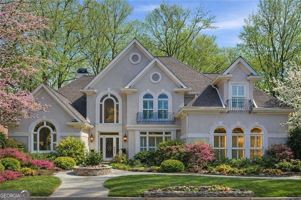 9025 Etching Overlook, Duluth