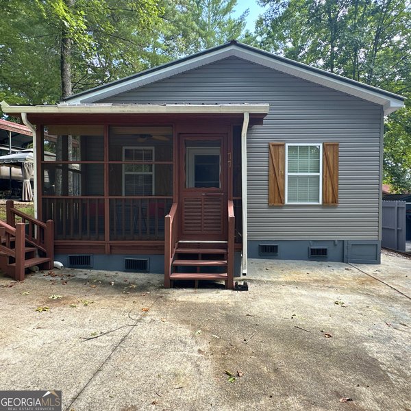 77 Hollow Log Path, Cleveland