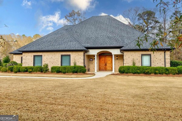 222 Deerhill Drive, Bogart