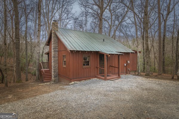 239 Pebble Lane, Cleveland