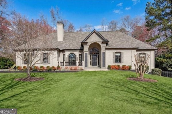 4211 Edgeworth Drive, Flowery Branch