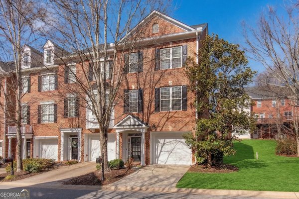 3502 Waters Edge Trail, Roswell