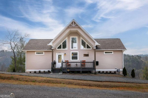 497 Jakes Landing Way Ellijay