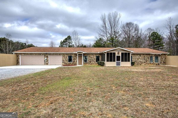 265 Evans Drive Buchanan