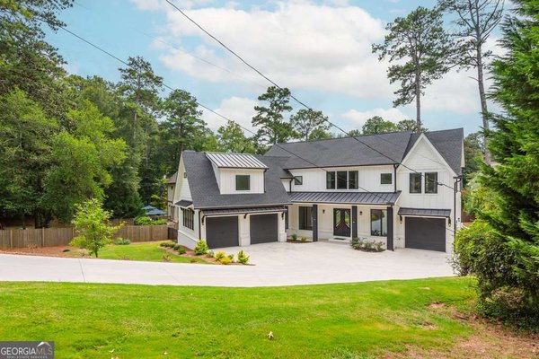 4056 Ashford Dunwoody Road, Brookhaven