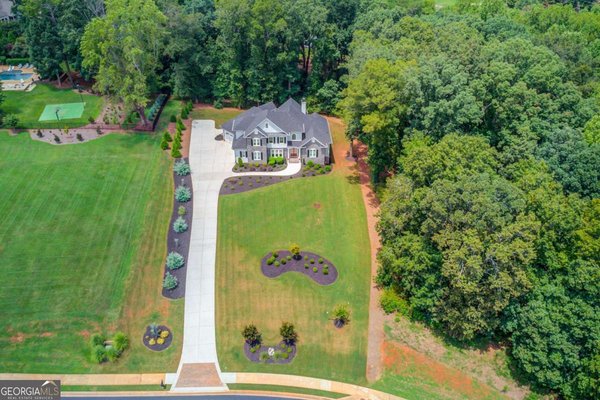 5392 Retreat Drive, Flowery Branch