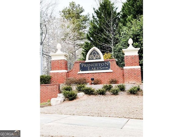 3154 Welmingham Drive, Atlanta