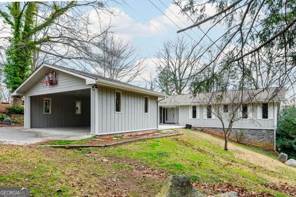 3346 Little Circle, Gainesville