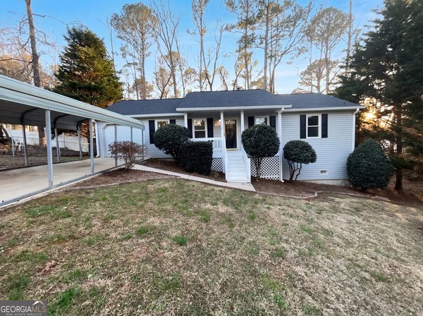 3867 Daylily Way Douglasville