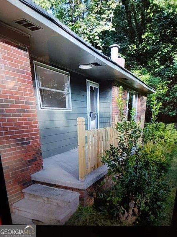 4076 FAIRMONT Street, Gainesville