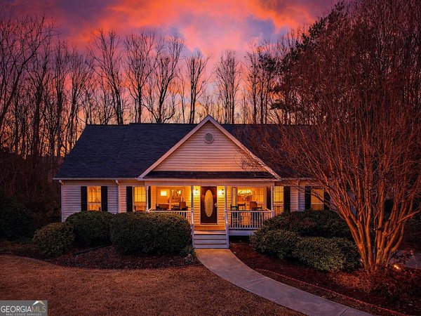 4465 Longmont Drive, Cumming