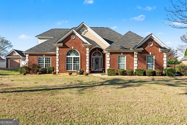 449 Glouchester Drive, Locust Grove