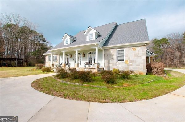 1331 Barrows Grove Road Madison