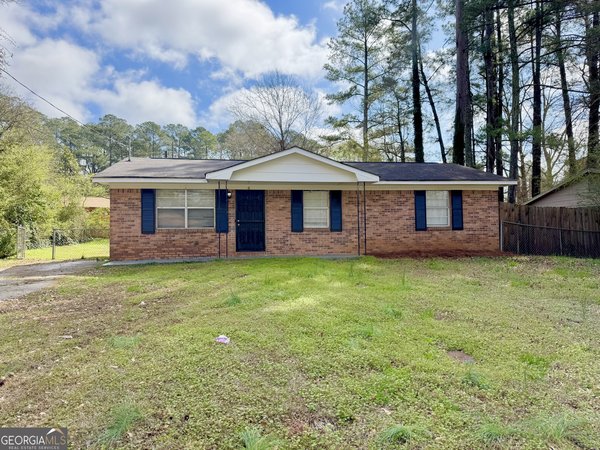 4 Highland Park Court, Newnan