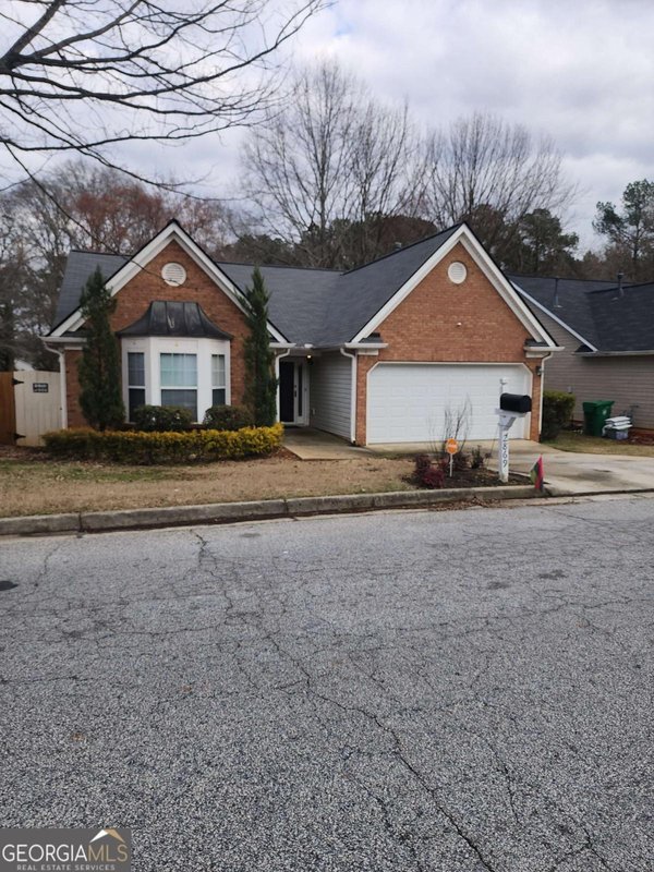 2869 Hillvale Cove Drive Lithonia