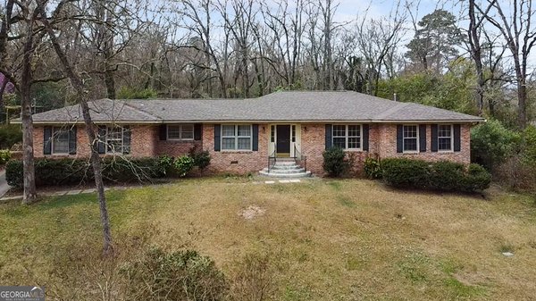 858 Fair Oaks Drive, Macon