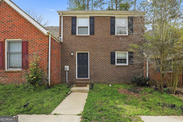 155 Williamsburg Way, Fayetteville