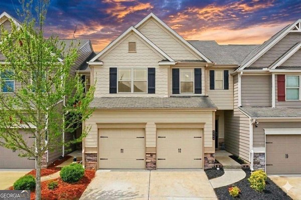 3444 Castleberry Village Circle, Cumming