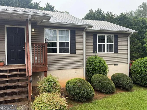 683 Grant Street Clarkesville