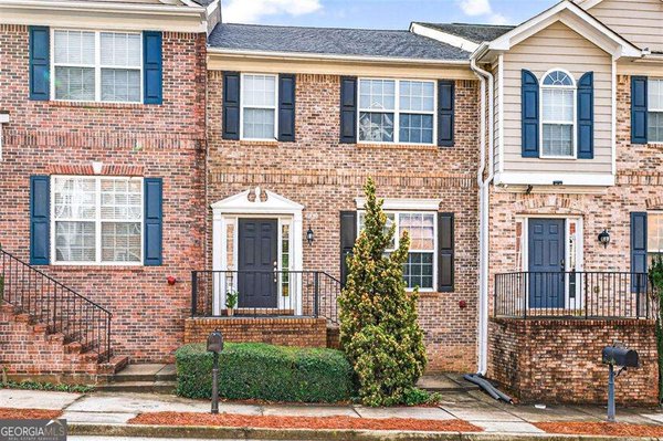 1847 Appaloosa Mill Court, Buford