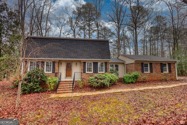 30 Meadow Ln, Covington