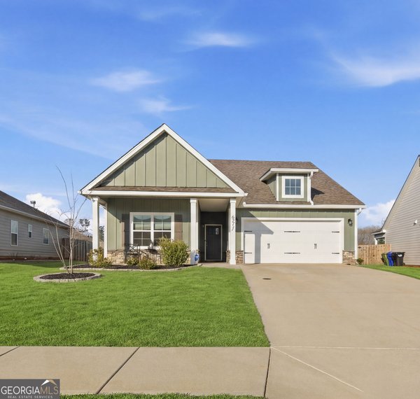 6877 Omaha Drive, Midland