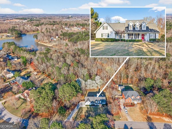 2245 Duncans Shore Drive, Buford