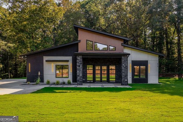 670 Loganville Highway, Winder