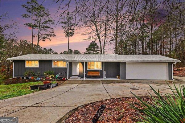 1370 Arbor Hill Road, Canton