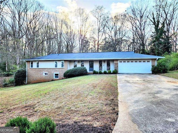 3730 Mill Glen Drive Douglasville