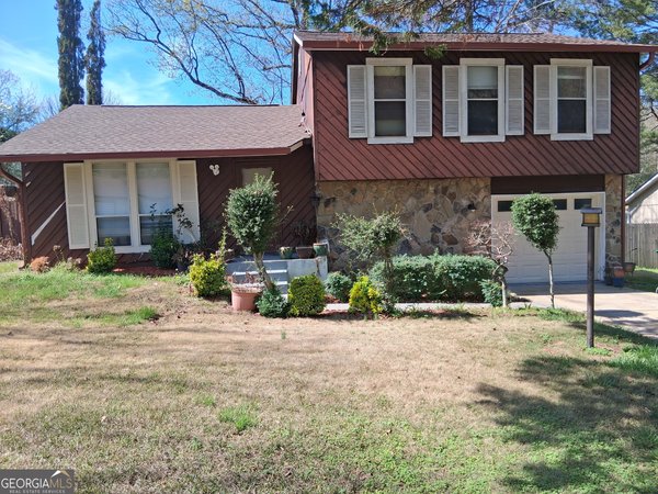 718 Hairston Trail, Stone Mountain