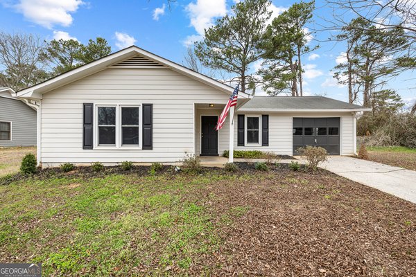 240 Hampton Drive, Fayetteville