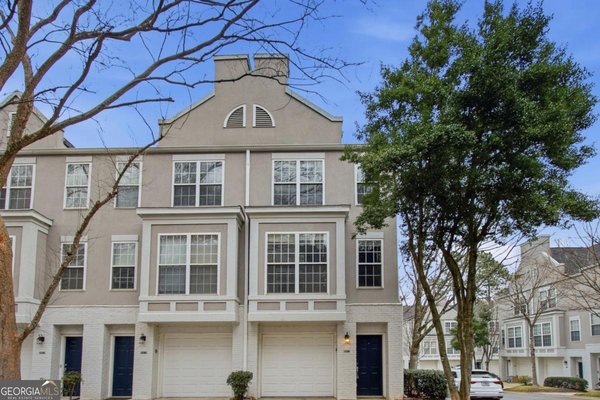 1138 Village Court, Atlanta