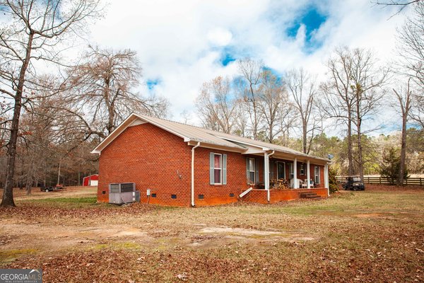 1215 Guillebeau Road Lincolnton