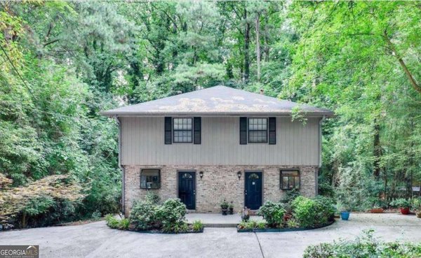 2515 Skyland Trail, Brookhaven
