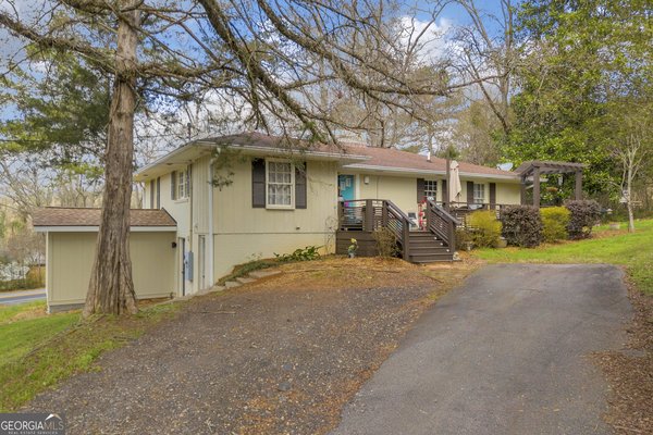 136 Frazier Hill Road, Bishop