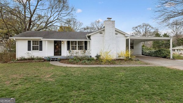 3972 Peachtree Road, Atlanta