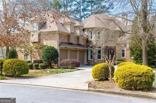 2709 Rustling Pines Court, Marietta